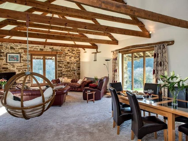 Barn Conversion in Tamar Valley